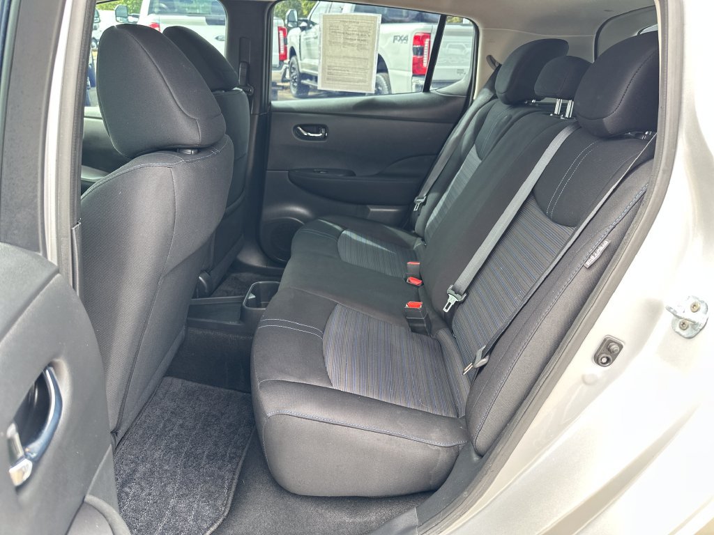 Used 2023 Nissan Leaf S FWD image 15