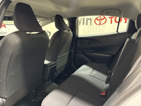 Used 2025 Toyota Prius Plug-In Hybrid FWD image 21