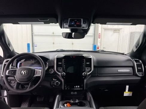 New 2026 RAM 1500 Big Horn AWD/4WD image 10
