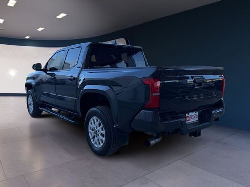 Used 2024 Toyota Tacoma SR5 image 3