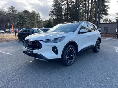 New 2026 Ford Escape Platinum w/ Premium Technology Package