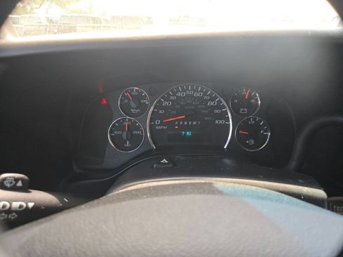 Used 2021 Chevrolet Express 2500 Extended w/ Driver Convenience Package RWD image 24