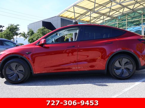 Used 2026 Tesla Model Y image 6