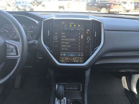 Used 2025 Subaru Ascent Premium AWD/4WD image 21
