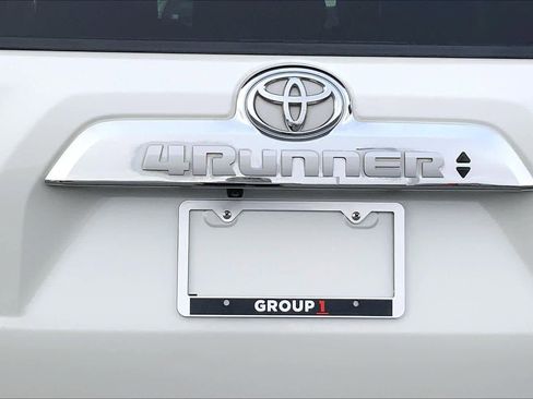 Used 2016 Toyota 4Runner Limited image 30