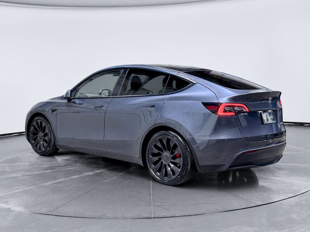 Used 2022 Tesla Model Y Performance AWD/4WD image 2