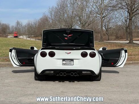Used 2013 Chevrolet Corvette Grand Sport w/ 2LT Preferred Equipment Group image 30