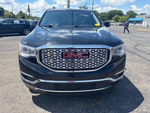 Used 2017 GMC Acadia Denali w/ Technology Package AWD/4WD image 8
