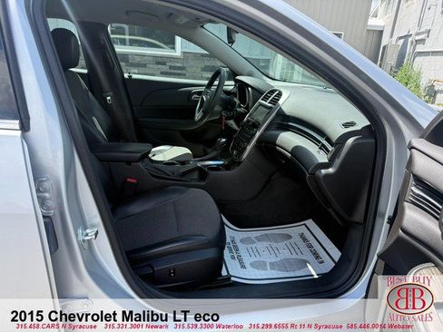 Used 2015 Chevrolet Malibu LT FWD image 12