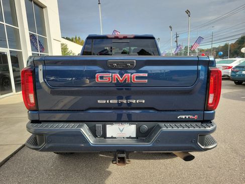 Used 2021 GMC Sierra 2500 AT4 w/ AT4 Premium Plus Package image 6