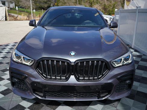 Used 2022 BMW X6 xDrive40i w/ Executive Package AWD/4WD image 14