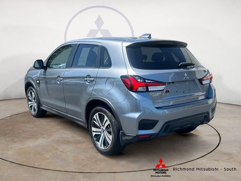 Used 2023 Mitsubishi Outlander Sport SE AWD/4WD image 5