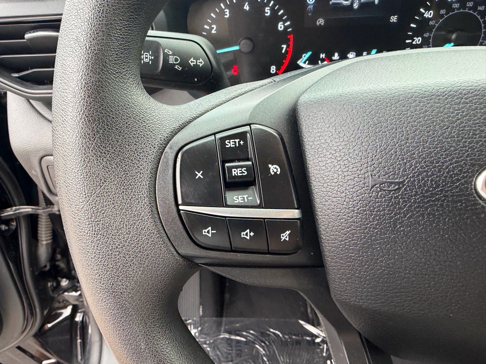 Used 2021 Ford Explorer 4WD image 25