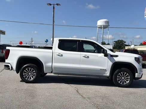 Used 2022 GMC Sierra 1500 AT4 AWD/4WD image 23