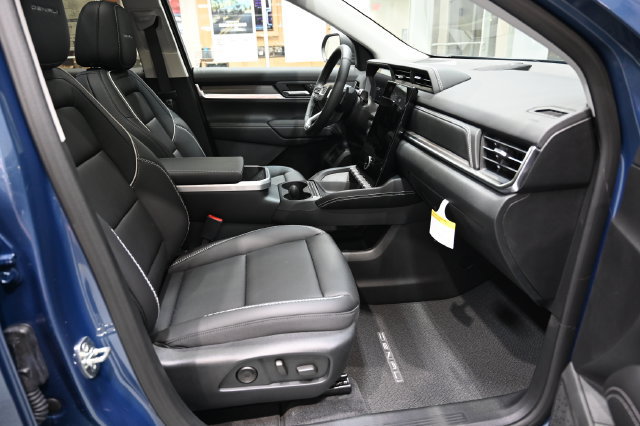 New 2027 GMC Terrain Denali AWD/4WD image 10