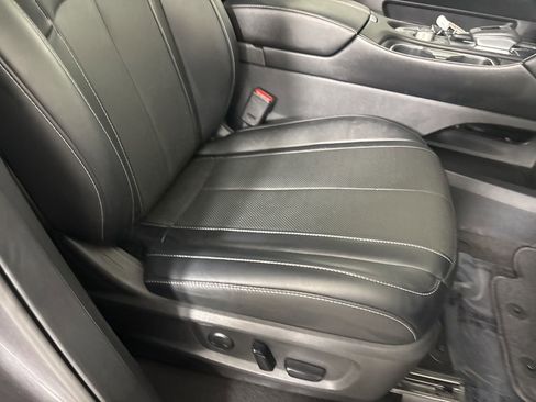 Used 2023 INFINITI QX60 Luxe w/ Vision Package AWD/4WD image 30