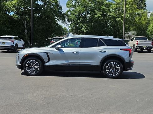 Used 2024 Chevrolet Blazer EV LT AWD/4WD image 6
