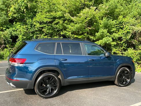 Used 2022 Volkswagen Atlas SE AWD/4WD image 4