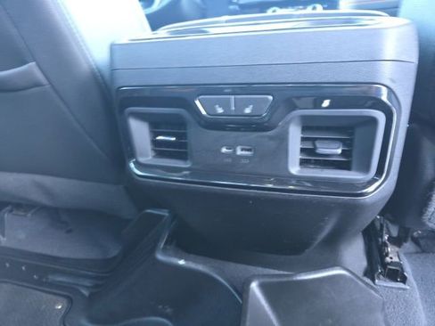 Used 2023 GMC Sierra 1500 AT4 w/ AT4 Preferred Package image 17