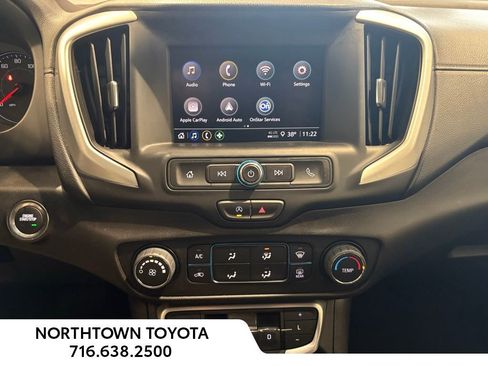 Used 2024 GMC Terrain SLE image 24