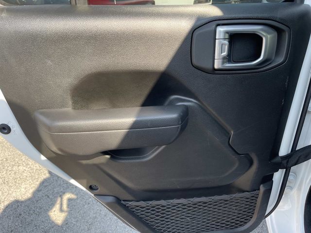 Used 2024 Jeep Wrangler Unlimited Sport AWD/4WD image 19