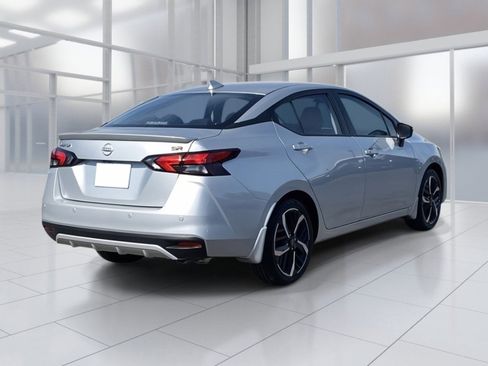 New 2025 Nissan Versa SR w/ Trunk Package image 4