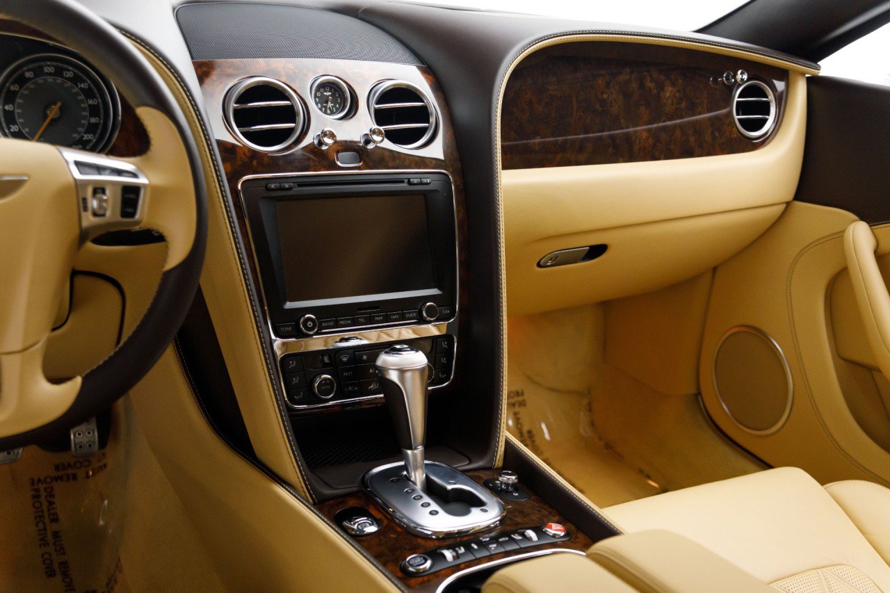 Used 2012 Bentley Continental GT AWD/4WD image 28