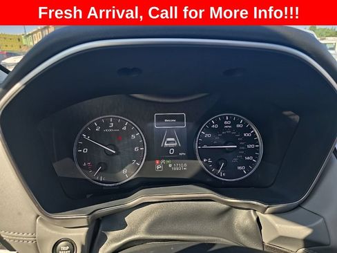 Used 2023 Subaru Legacy Limited w/ Tech Package 3 AWD/4WD image 3
