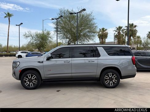 Used 2023 GMC Yukon XL AT4 w/ LPO, Floor Liner Package AWD/4WD image 3