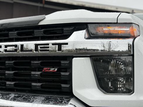 Used 2021 Chevrolet Silverado 2500 LT w/ Convenience Package image 41