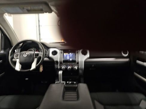 Used 2015 Toyota Tundra SR5 image 33