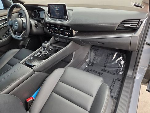 Certified 2021 Nissan Rogue SL FWD image 20