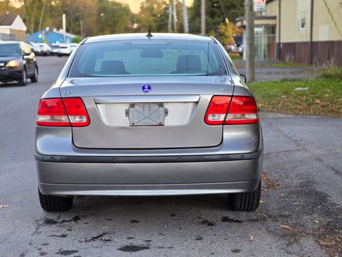 Used 2003 Saab 9-3 Arc image 7