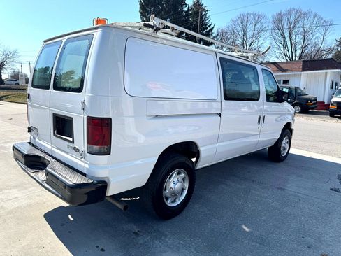 Used 2012 Ford E-250 and Econoline 250 w/ Insulation Pkg image 5