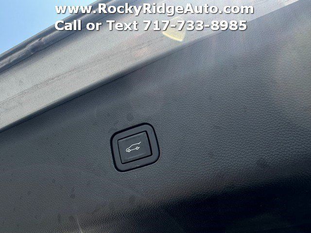 Used 2023 Buick Enclave Essence w/ Experience Buick Package AWD/4WD image 33