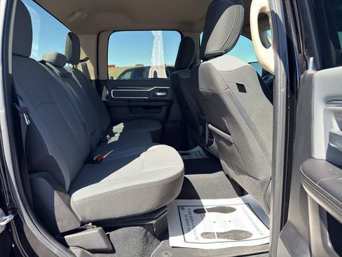 Used 2019 RAM 2500 Big Horn AWD/4WD image 11