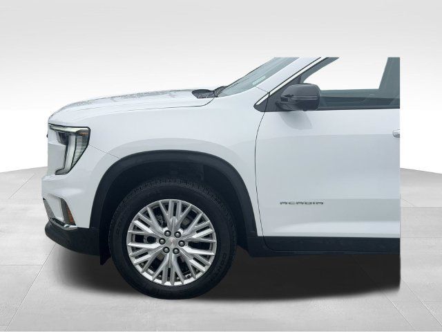 Used 2026 GMC Acadia Elevation w/ Elevation Premium Package FWD image 9