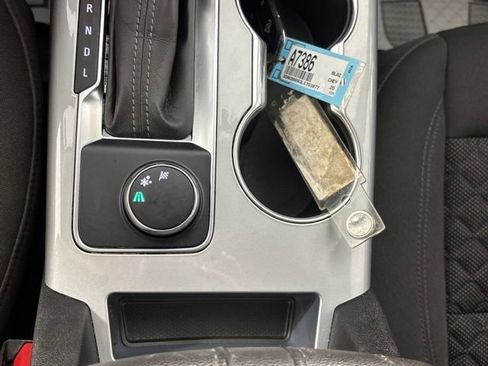 Used 2020 Chevrolet Blazer LT w/ LPO, Floor Liner Package FWD image 37
