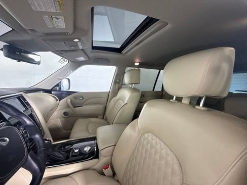 Used 2020 INFINITI QX80 Luxe w/ Sensory Package RWD image 7