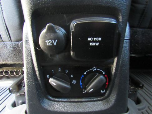 Used 2019 Ford Transit Connect XLT w/ Driver-Assist Package FWD image 26