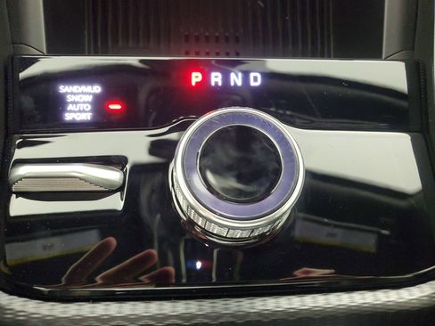 New 2026 Jeep Grand Cherokee Limited image 21