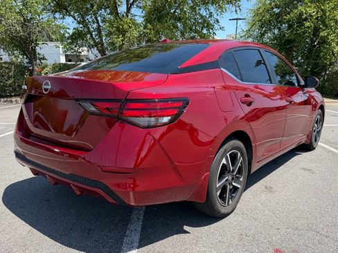 Used 2025 Nissan Sentra SV w/ All-Weather Package FWD image 7