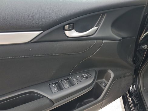Used 2018 Honda Civic EX image 20