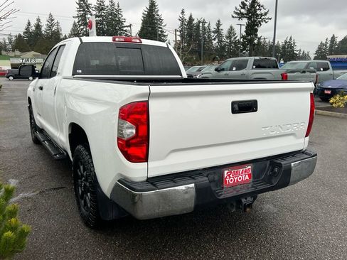Used 2018 Toyota Tundra SR5 w/ TRD Off Road Package image 9