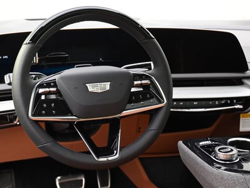 New 2026 Cadillac Optiq Sport 2 w/ LPO, Floor Liner Package AWD/4WD image 12
