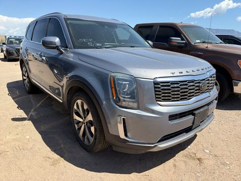 Used 2021 Kia Telluride S AWD/4WD image 3