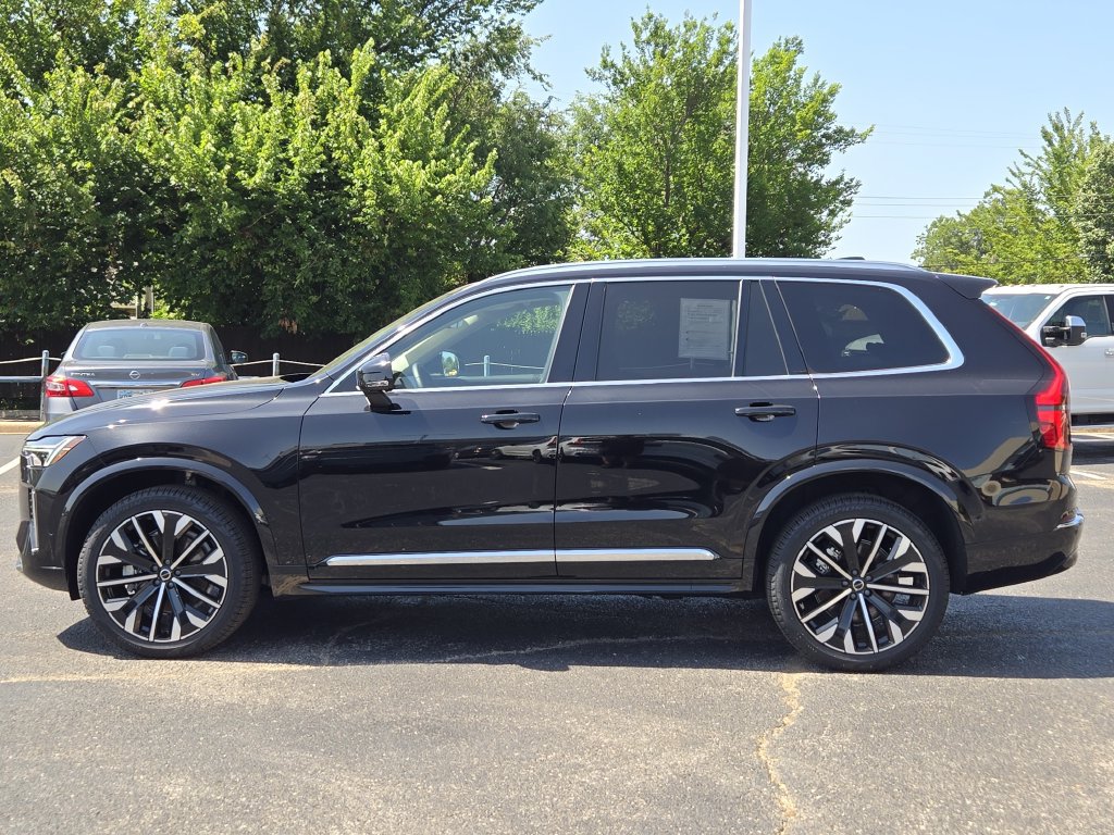 Used 2026 Volvo XC90 B6 Plus w/ Protection Package Premier AWD/4WD image 3