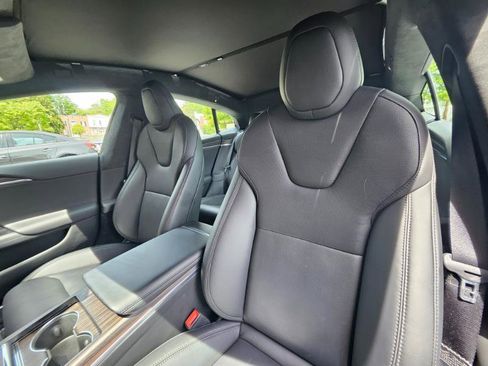 Used 2023 Tesla Model S AWD image 39