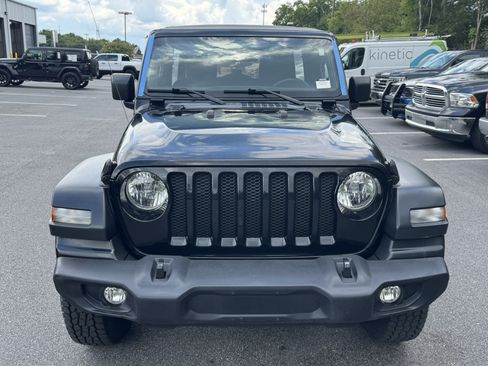 Used 2023 Jeep Wrangler Unlimited Sport AWD/4WD image 2