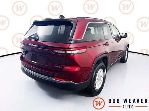 Used 2023 Jeep Grand Cherokee Laredo AWD/4WD image 8